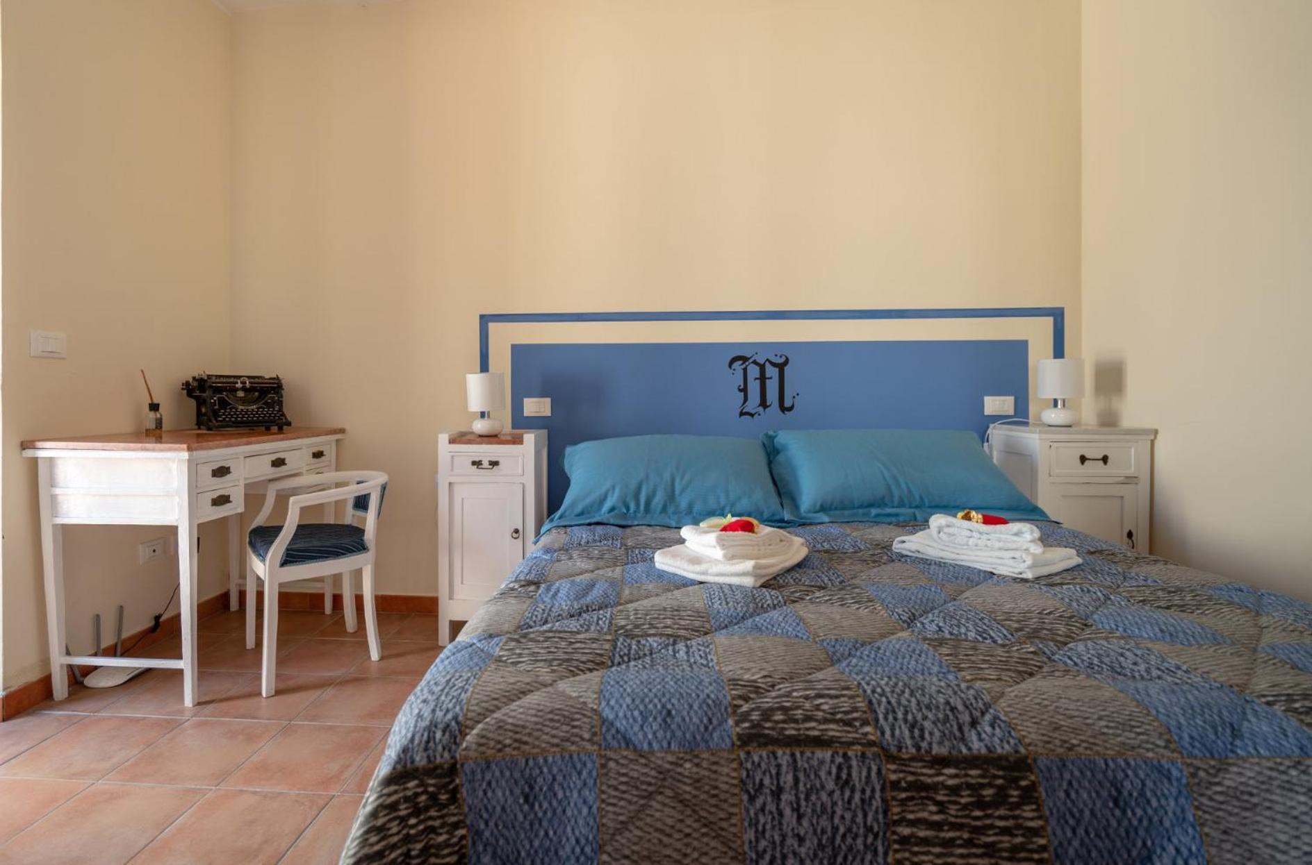 Eremo Dei Poeti Albergo Diffuso เอาล์ลา ภายนอก รูปภาพ
